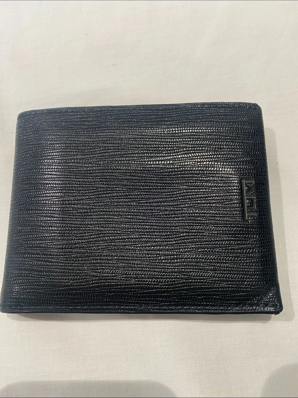 Tumi premium bi